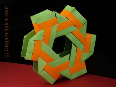 Origami modular ring - anillo mosular