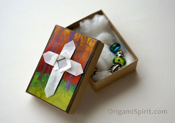 origami-cross-gift