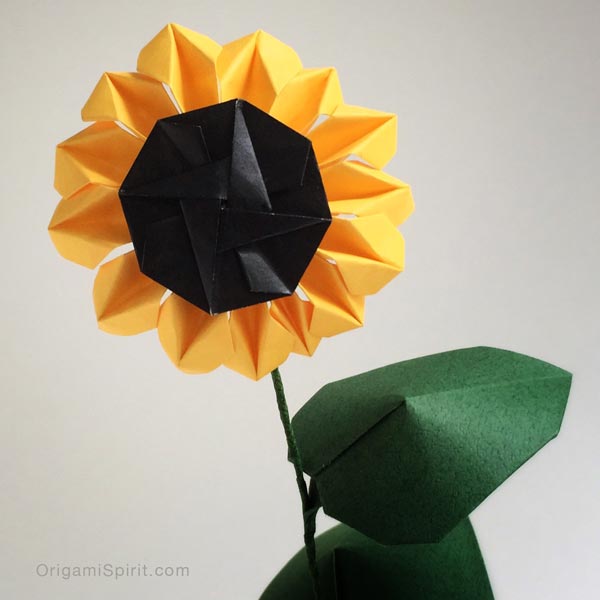 origami-sunflower-1-600c
