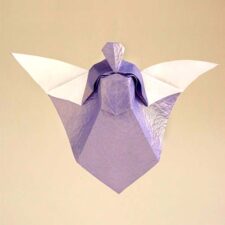 An Origami model titled "Origami Angel." A design of Fabian Correa.